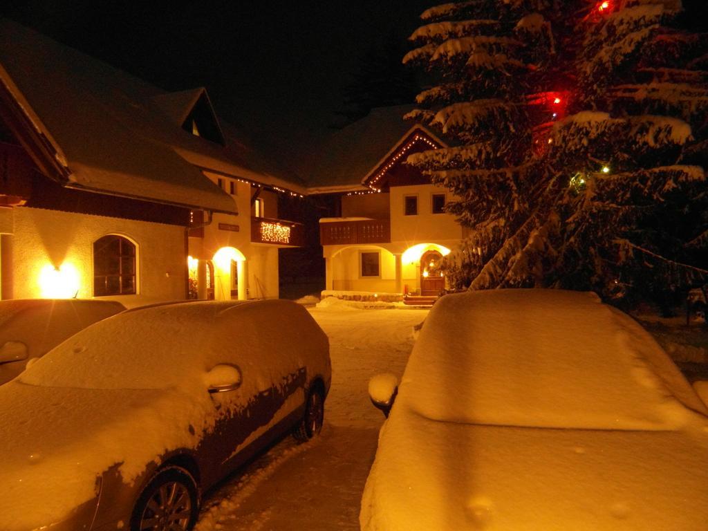 Farm Kosir Villa Kranjska Gora Kültér fotó